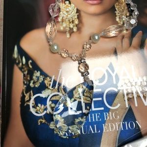 Clear and rhinestone fashion necklaces